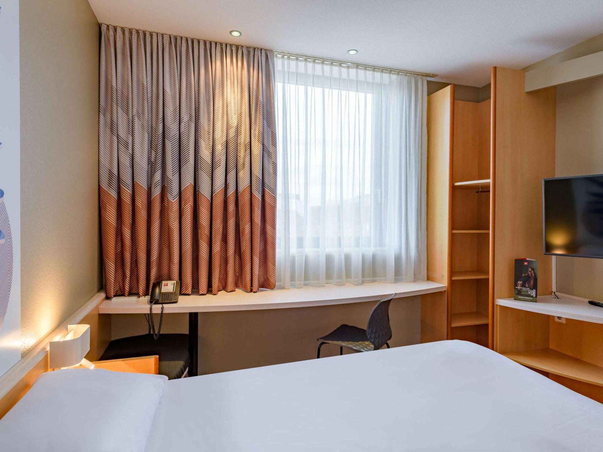 Ibis Heilbronn City Esterno foto