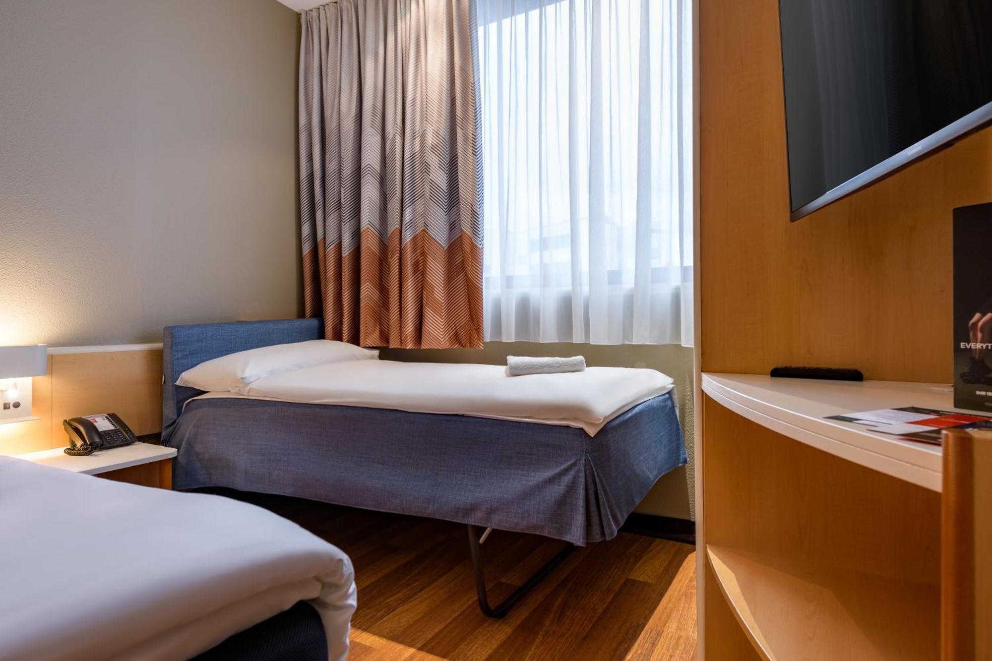 Ibis Heilbronn City Esterno foto
